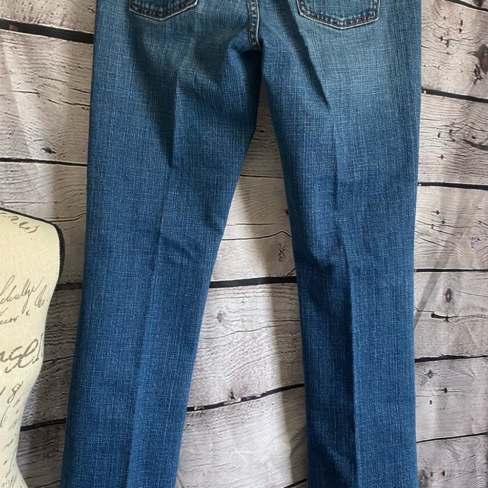 Levi's 526 Slender Bootcut Women's Jeans in Classic Blue - Picture 4 of 5